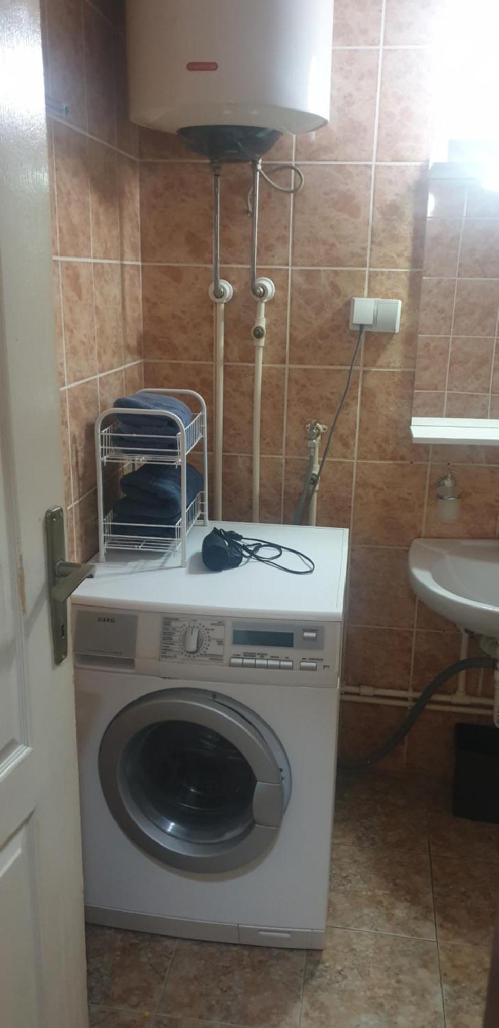 City Center Apartment 1 Nis Bagian luar foto
